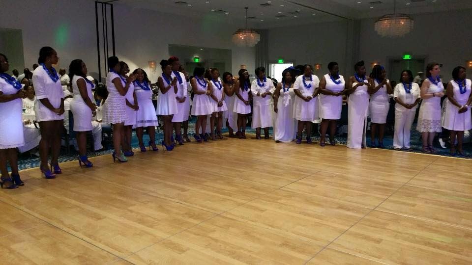 Celebrating OMZ All-White, 2015 — photograph 2