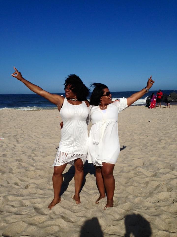 Celebrating OMZ All-White, 2015 — photograph 38