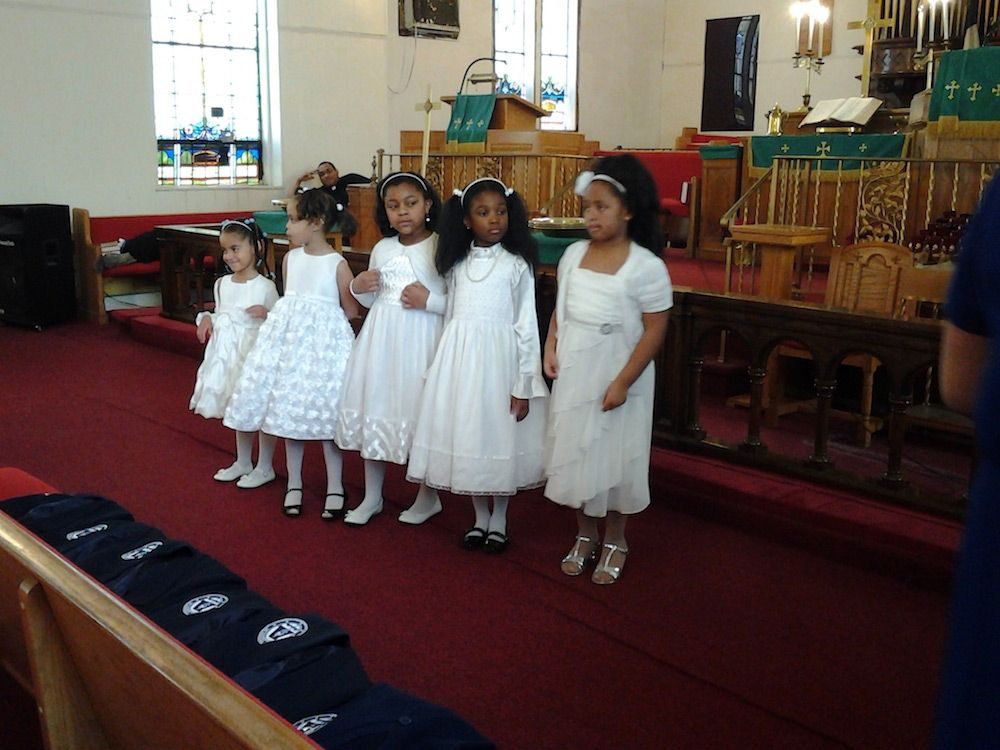 Pearlette, Amicette and Archonette Youth Inductions, 2014 — photograph 15
