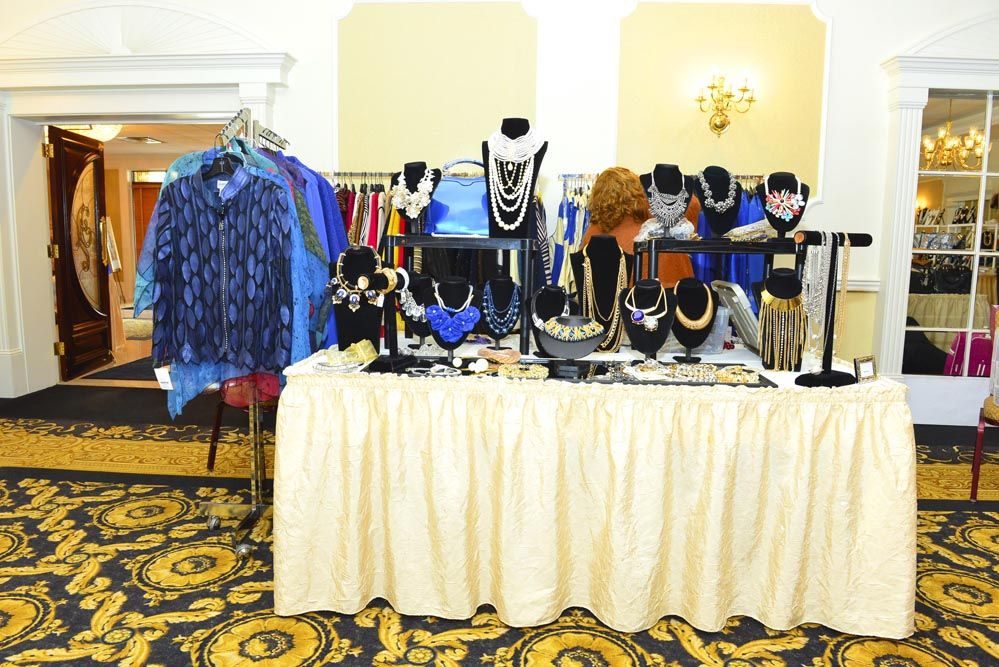 Finer Womanhood Scholarship Luncheon, 2015 — photograph 5