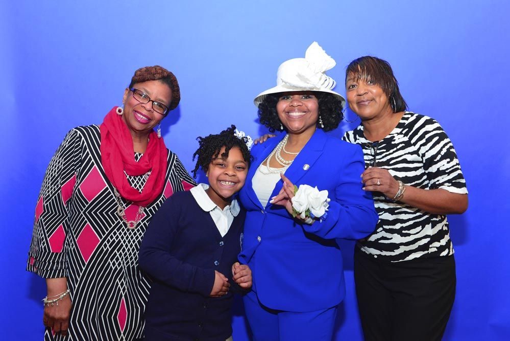 Finer Womanhood Scholarship Luncheon, 2015 — photograph 78