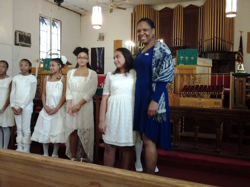 Pearlette, Amicette and Archonette Youth Inductions, 2014 — photograph 20