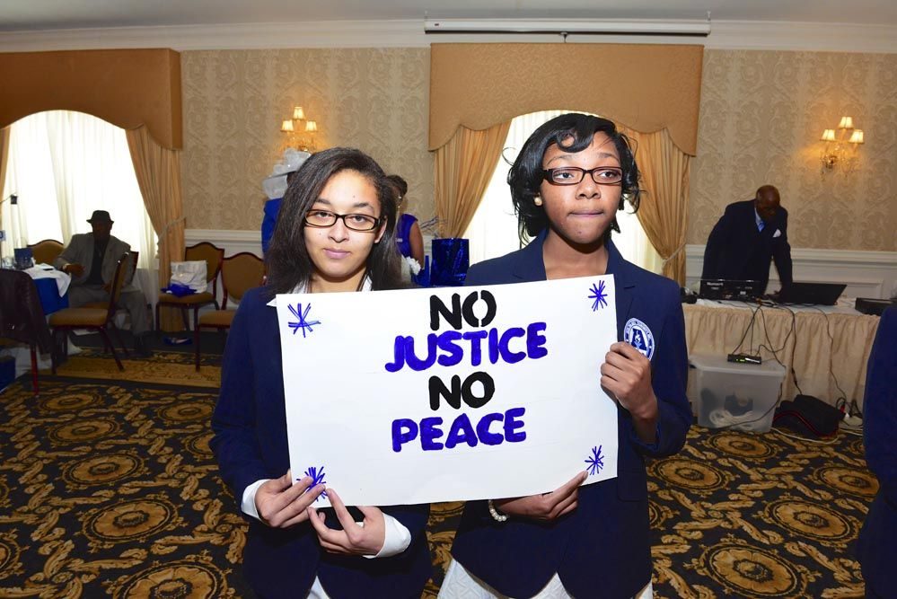 Finer Womanhood Scholarship Luncheon, 2015 — photograph 77