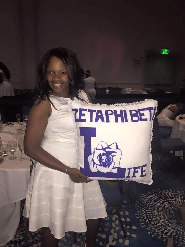 Celebrating OMZ All-White, 2015 — photograph 3