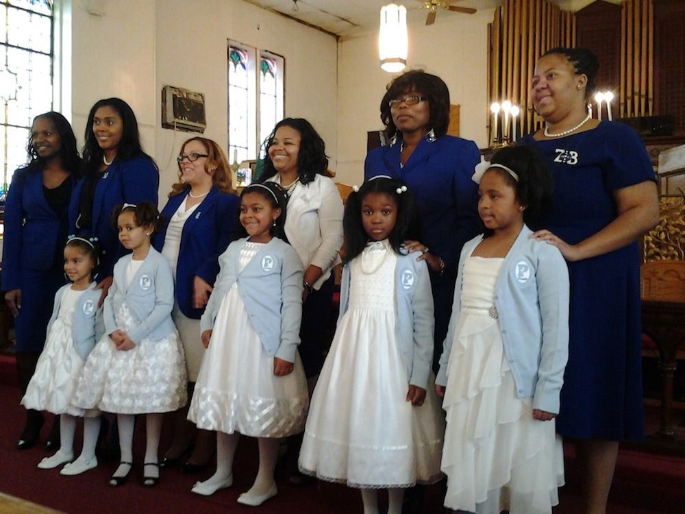 Pearlette, Amicette and Archonette Youth Inductions, 2014 — photograph 16